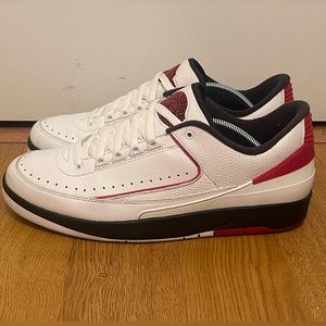 Jordan 2 Chicago Low size 12